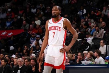 开云体育官方网站登陆-火箭加时惜败76人凸显两点：杜兰特不是詹姆斯，乌度卡需控卫支援