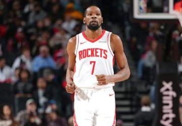 开云体育官方网站登陆-加时赛被dnp，谢泼德14+4，火箭队有核心不用，乌度卡用人太双标